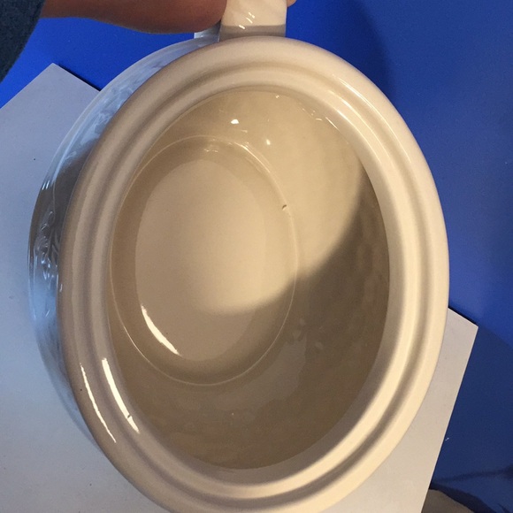 ⚜️Host Pick⚜️Celebrating Home Basket Weave Covered 4 Qt Casserole Dish - Picture 4 of 8